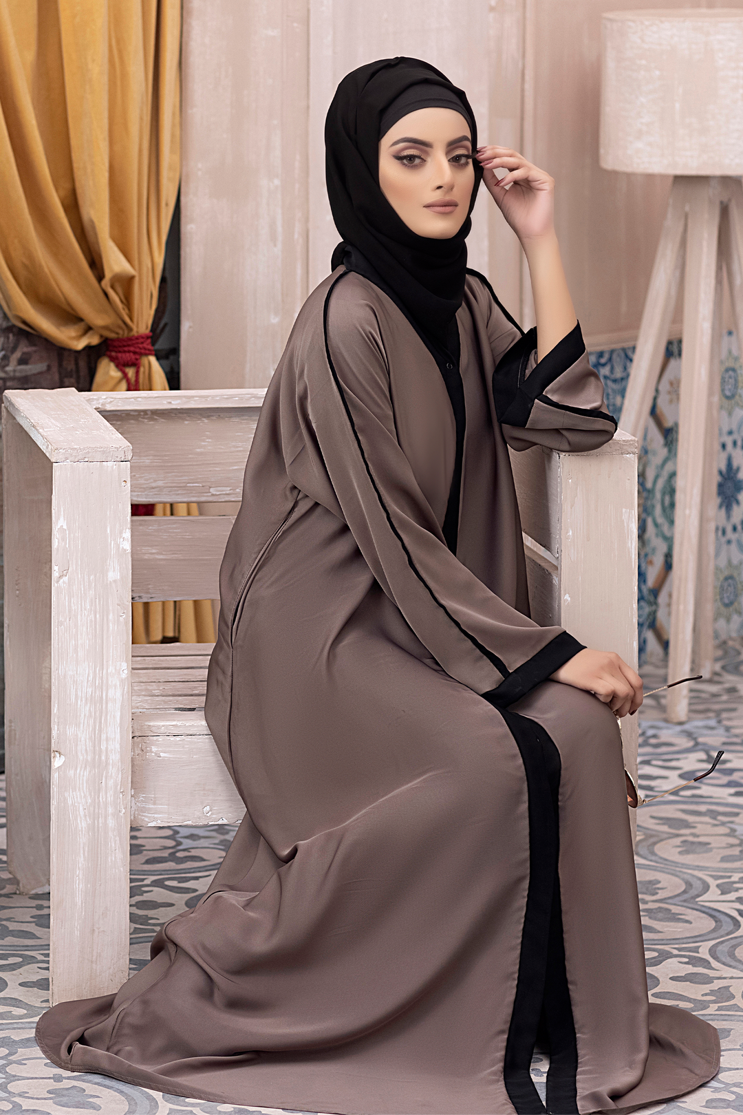 Hareer Abaya