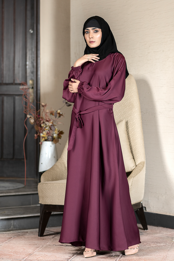 Umniyah Abaya