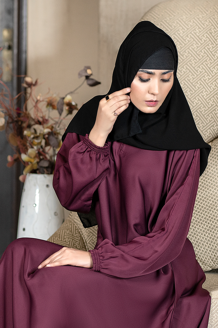 Umniyah Abaya