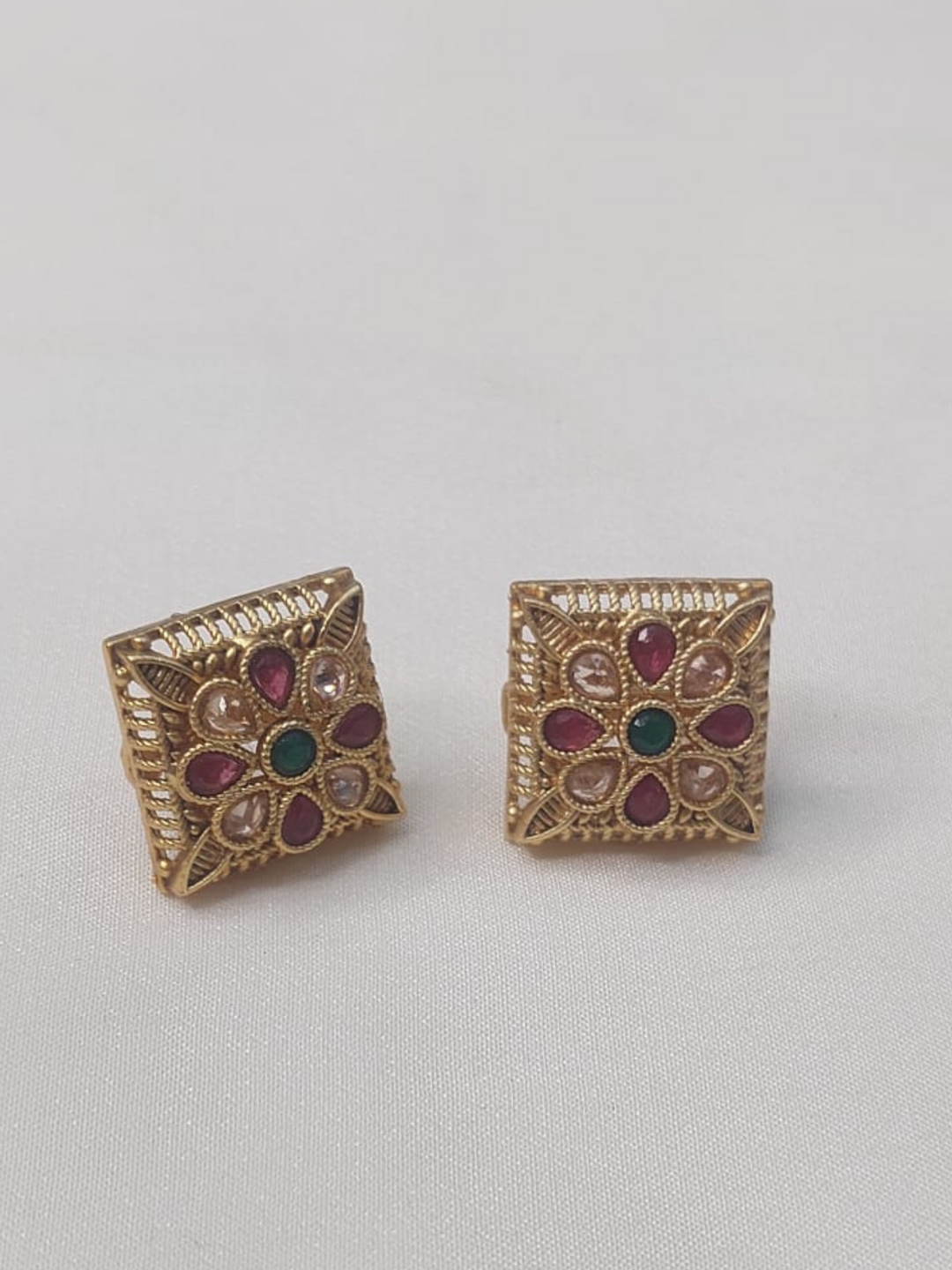 Rajwari Square Studs